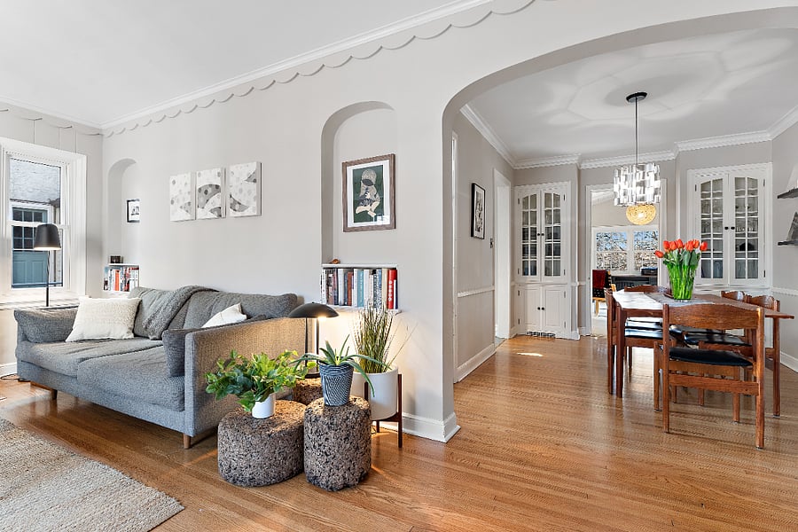 Living room to dining room
