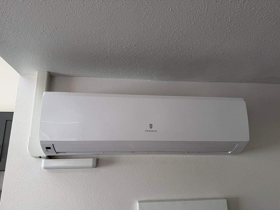 Mini split AC/Heater unit 