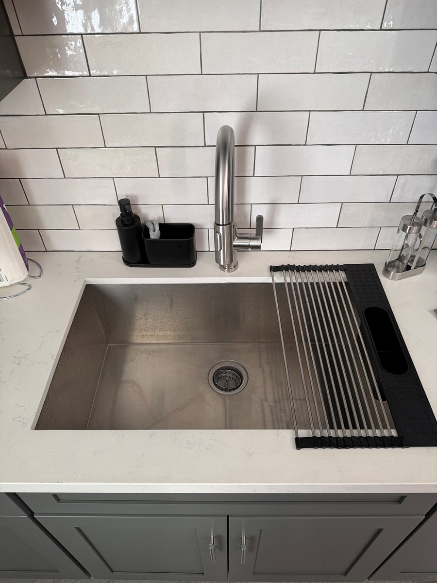 Large kitchen sink