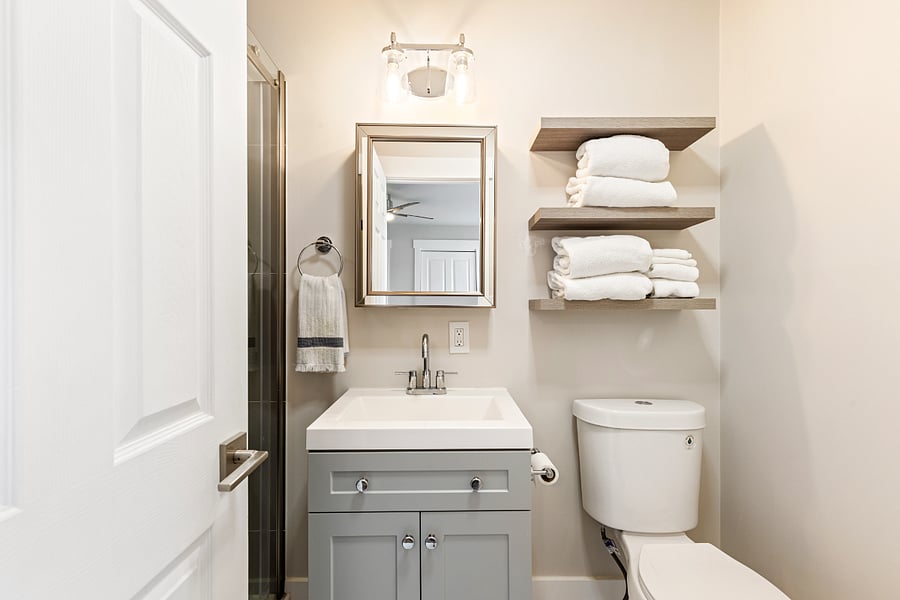 Master Bedroom Bathroom