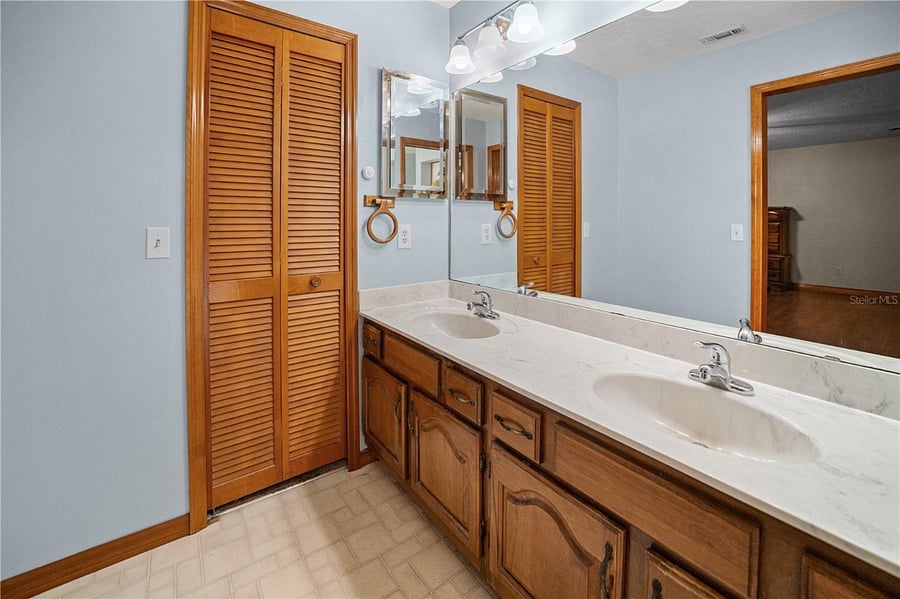 Furnished Finder property 957527_1 photo 8