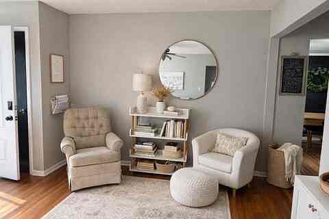 Recliner and swivel chair