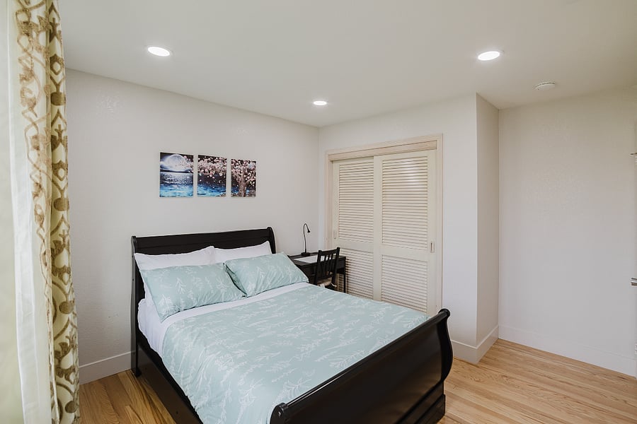 Forth bedroom with full bed