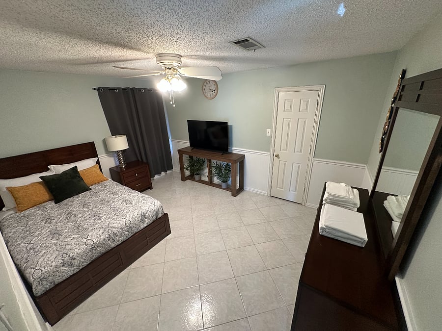 Furnished Finder property 957673_1 photo 27