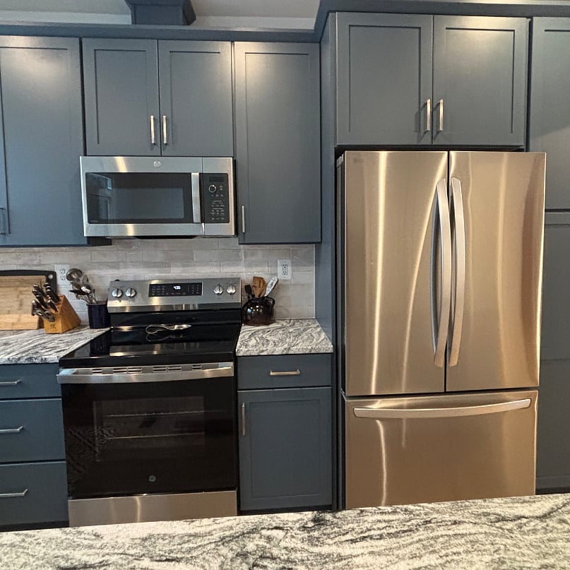 Kitchen with all new appliances


