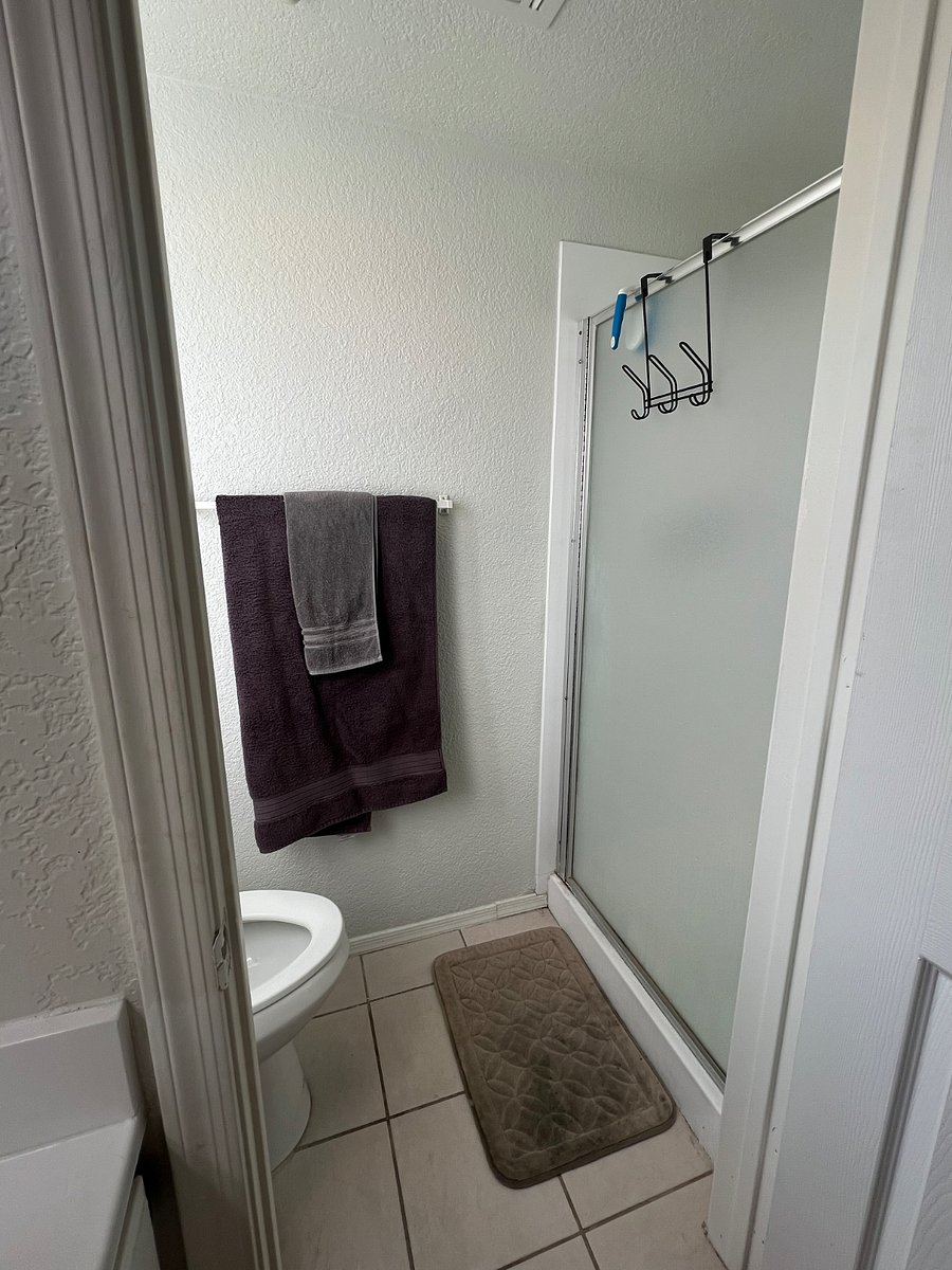 Toilet room and standing shower