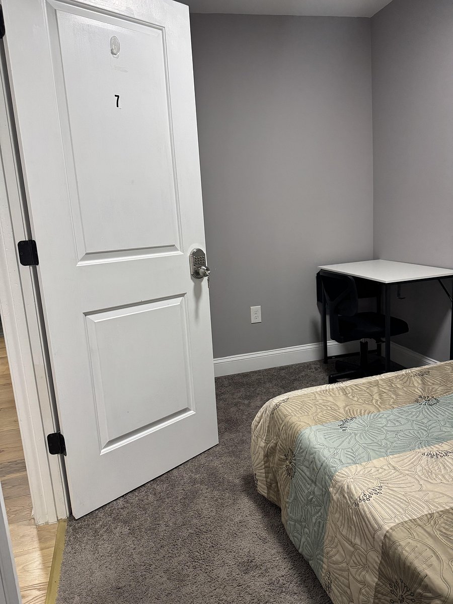 Furnished Finder property 957837_1 photo 15