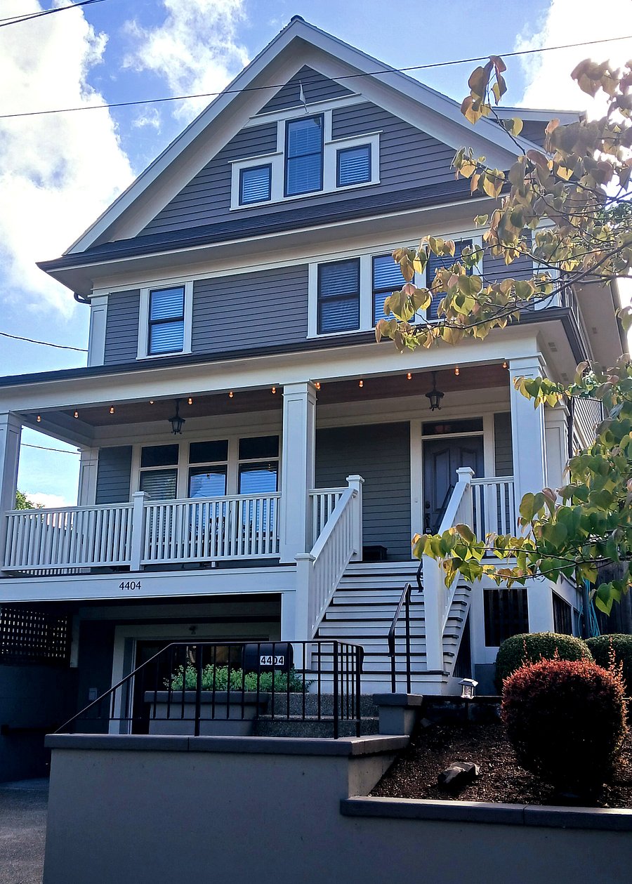Front of house. Private apartment entrance is on the right side yard