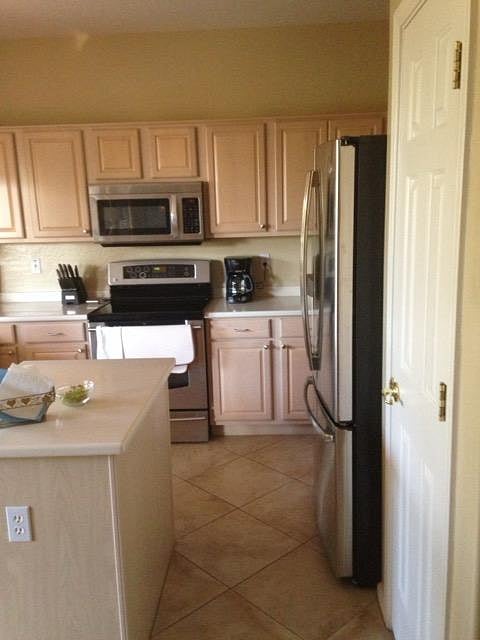 Furnished Finder property 958013_1 photo 4