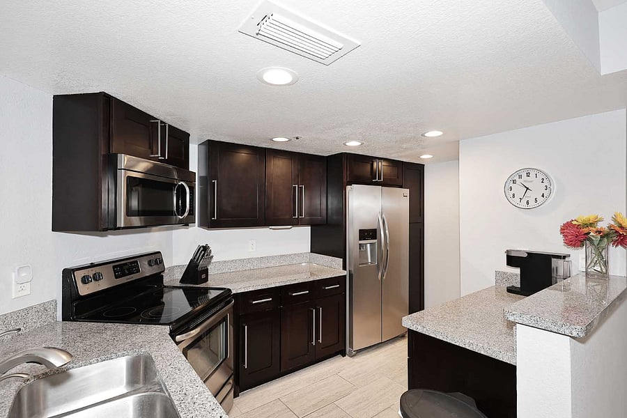 Full Kitchen Range, Full size fridge, Microwave & Dishwasher