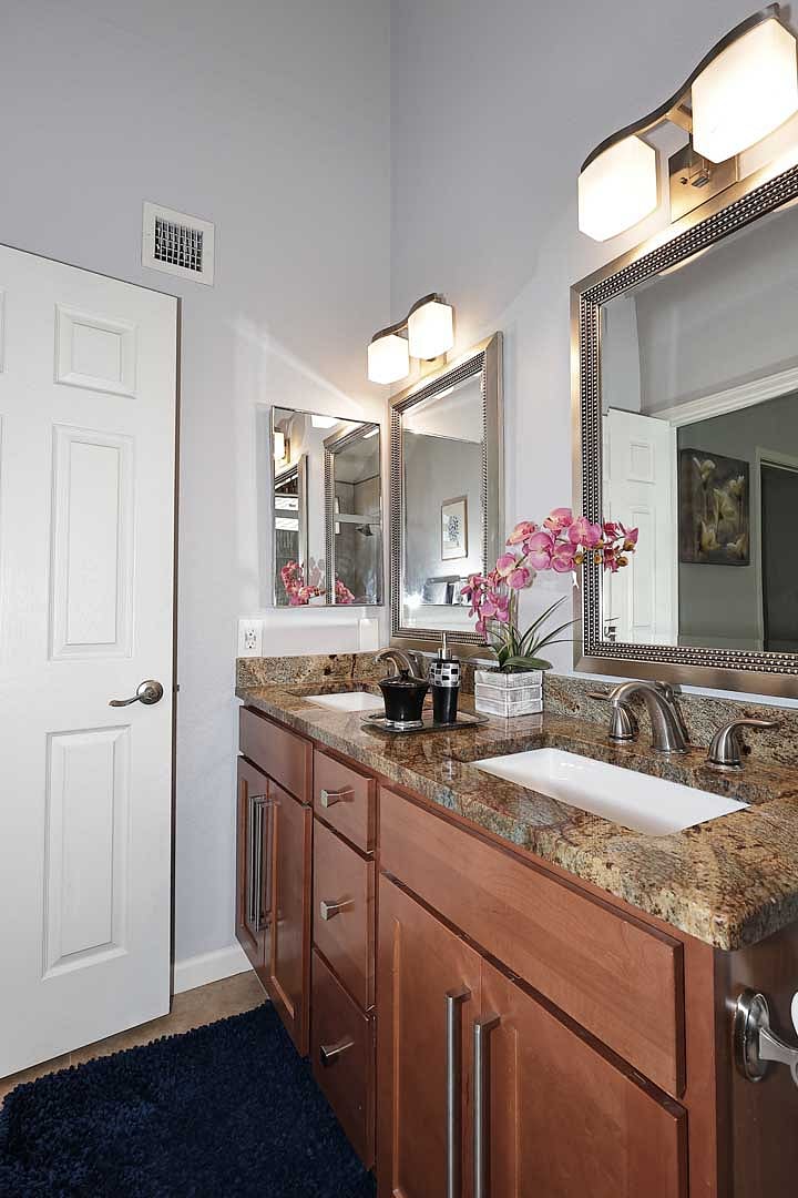 Furnished Finder property 958087_1 photo 15