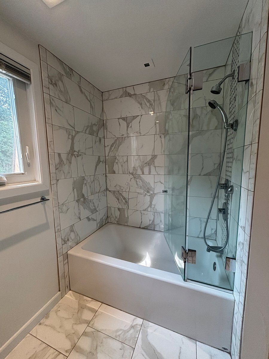Bathroom with heated floor
