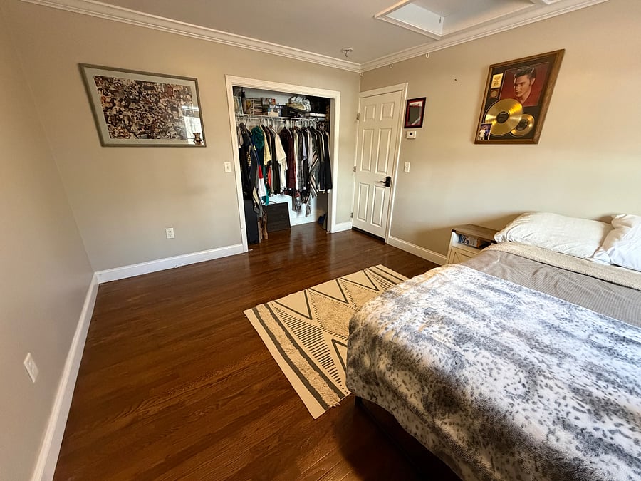2nd bedroom