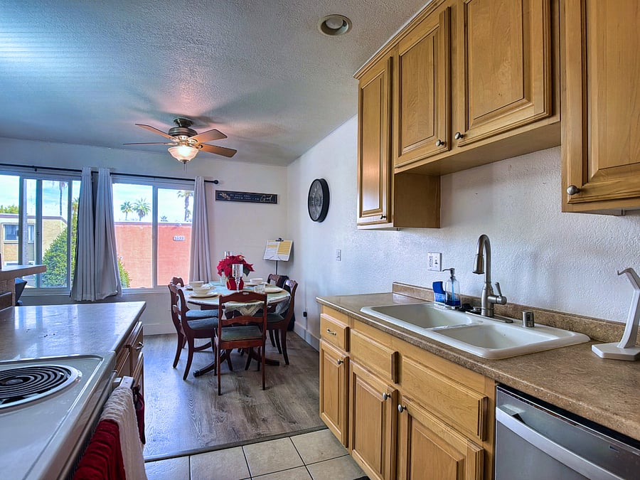 Furnished Finder property 958158_1 photo 9