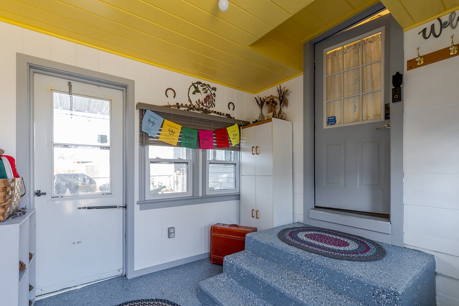 Shared Entryway