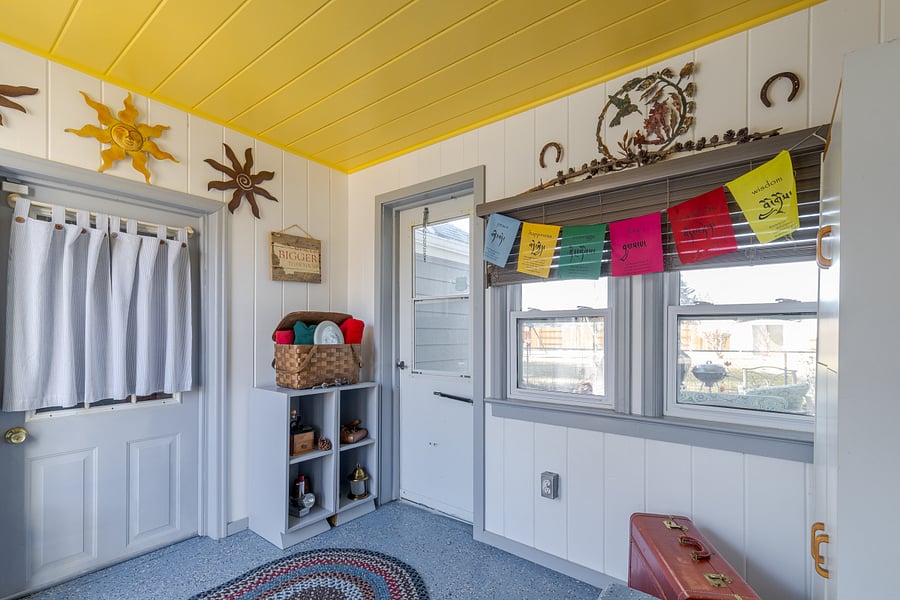 Shared Entryway