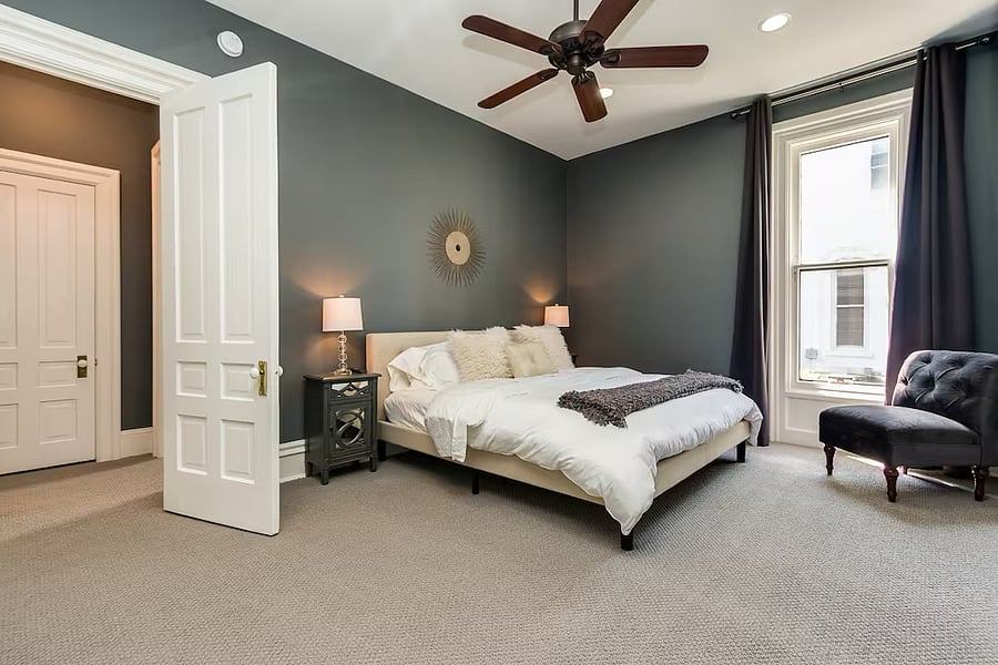 Owners Suite with King Size Bed