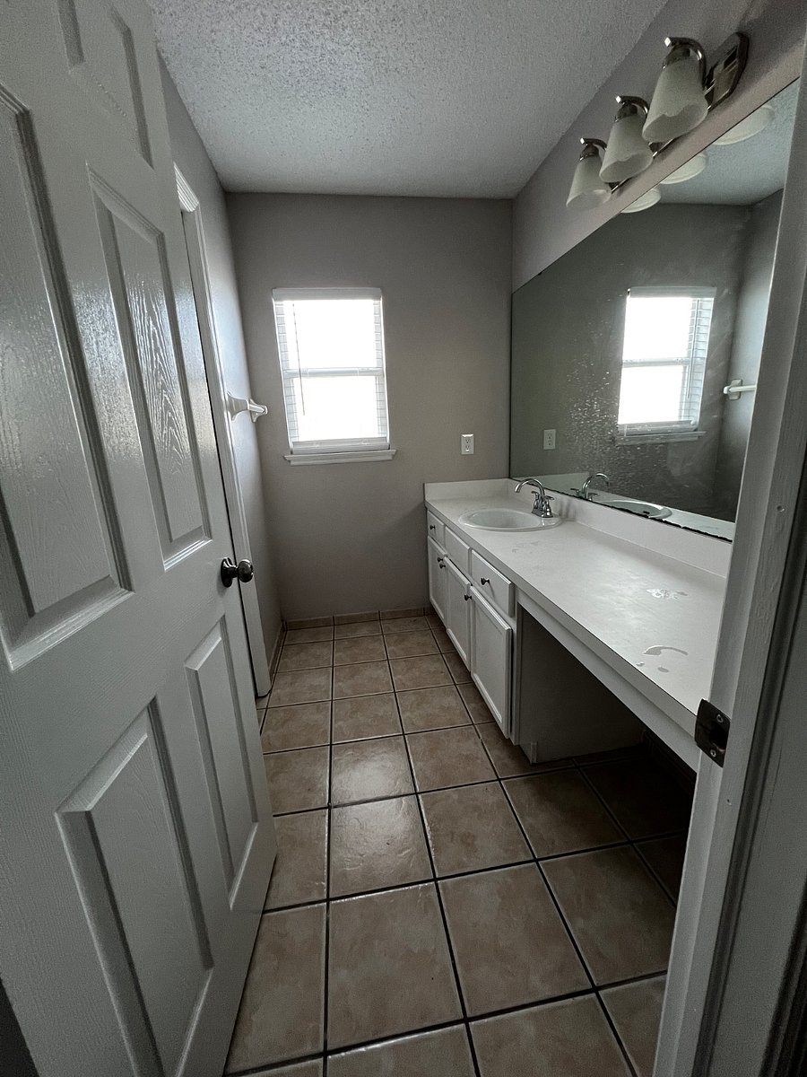 Furnished Finder property 958187_1 photo 7