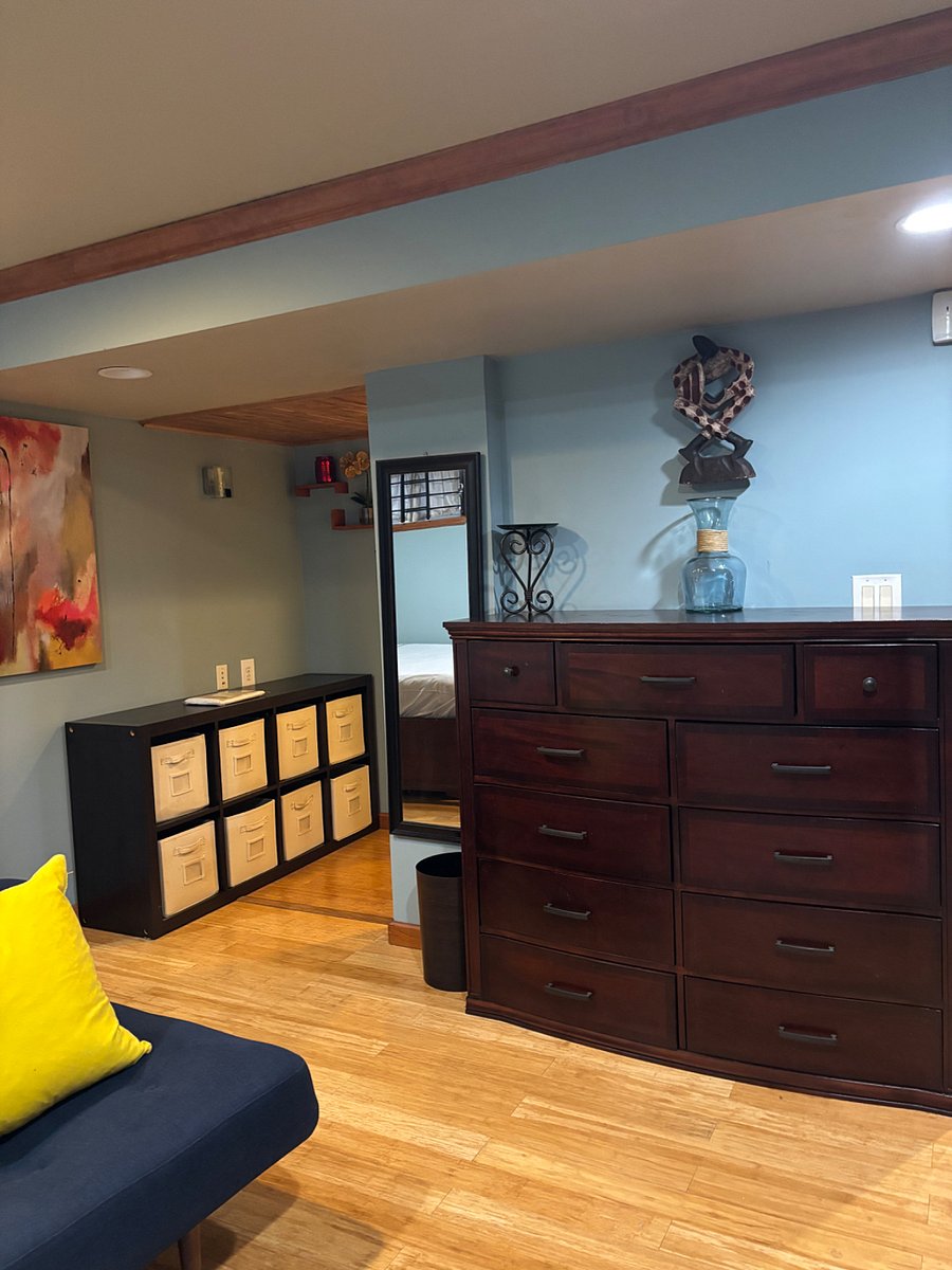 Walkway between the bedroom and walking closet