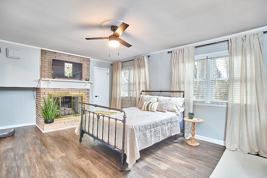 4th bedroom at ground level.