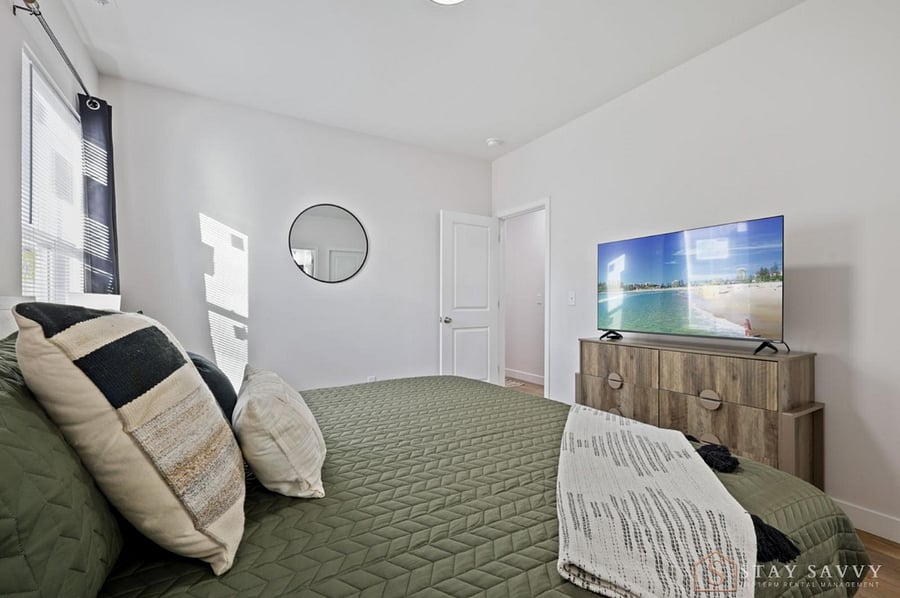 Furnished Finder property 958350_1 photo 11