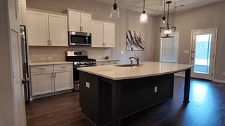 Furnished Finder property 958357_1 photo 8