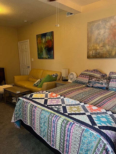 Patio Room (primary bedroom)