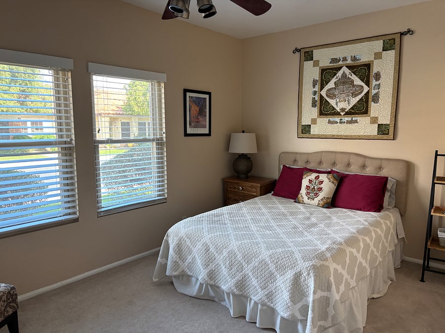 2nd bedroom