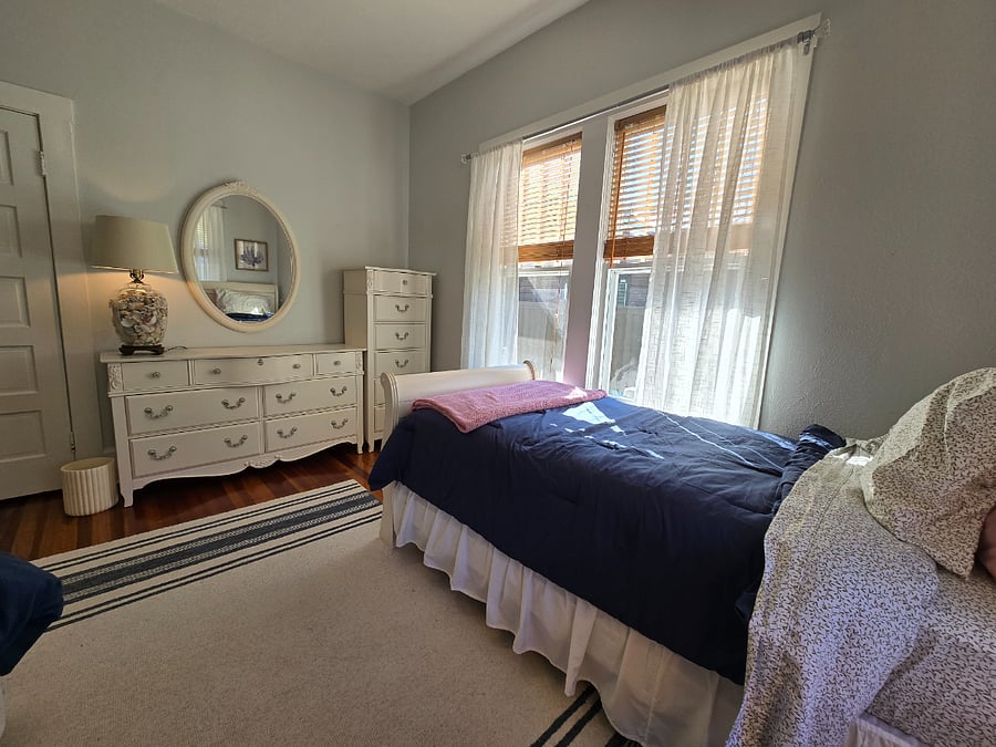 second bedroom with two twin beds. 