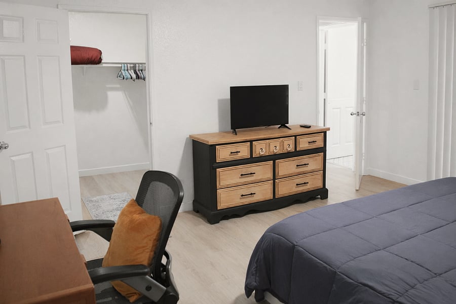 Furnished Finder property 958547_1 photo 7