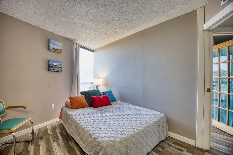 BEDROOM #2