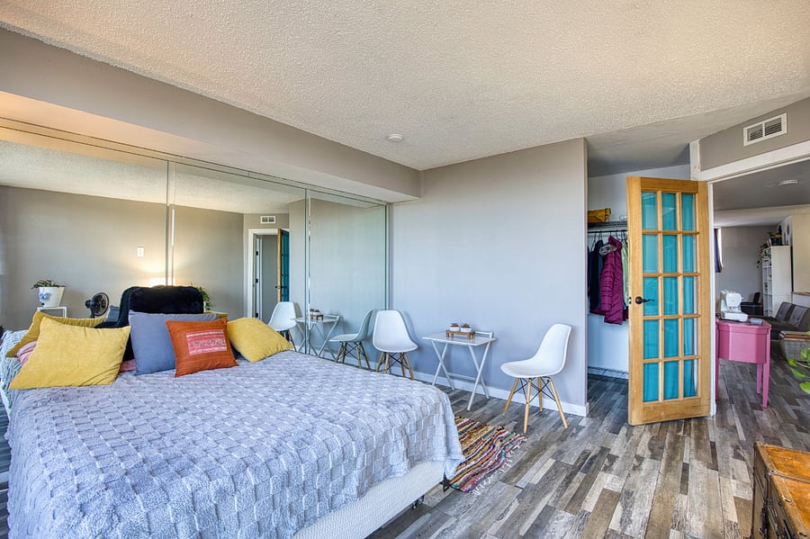 MASTER BEDROOM CENT