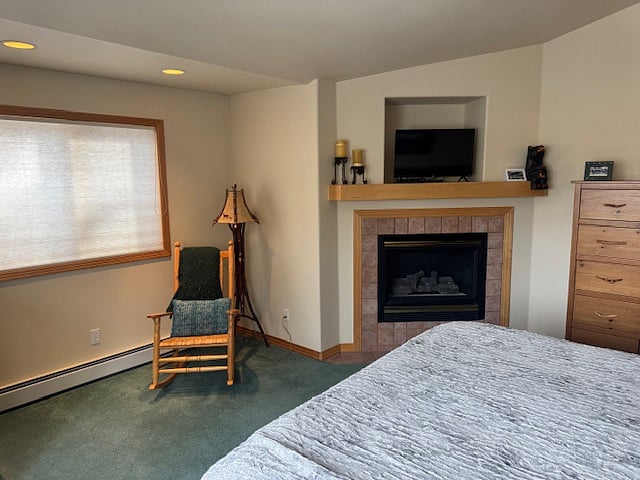 Gas fireplace in primary bedroom