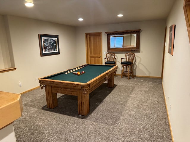 Pool table and room to relax