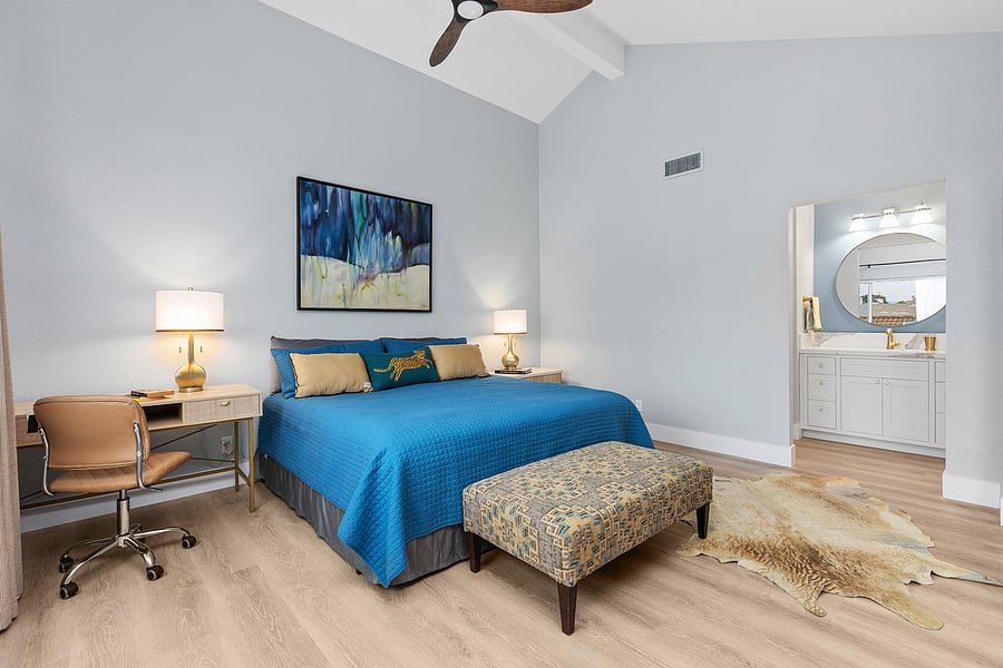 Upstairs Primary Bedroom