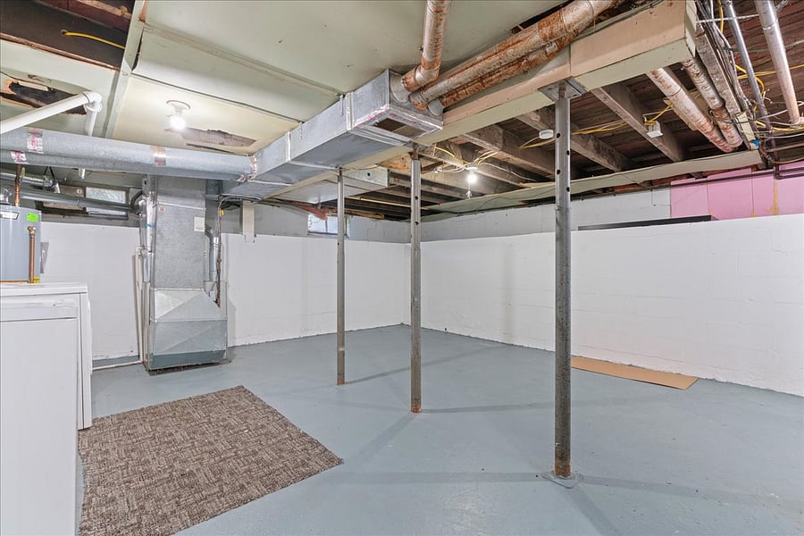 Basement / Laundry