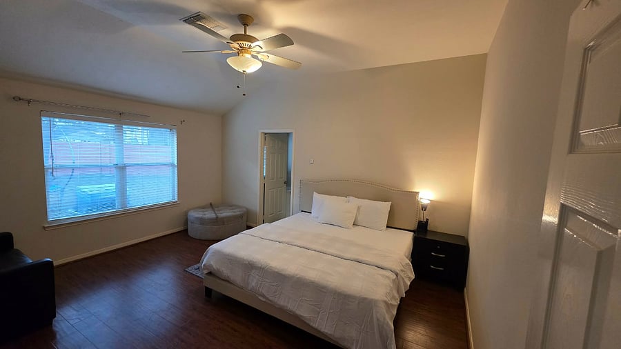 Masterbedroom