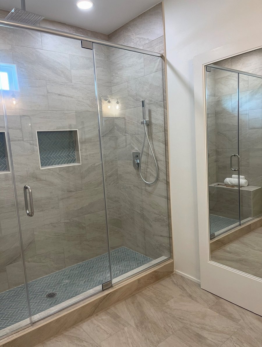 Uptown en-suite attached bath has a luxury spacious bathroom with a full size mirror and so much more.