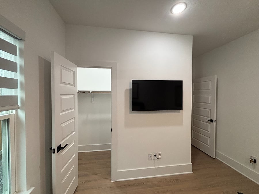 TV connected to mulitple streaming services. Willing to add a dresser and other amenities if needed/requested.