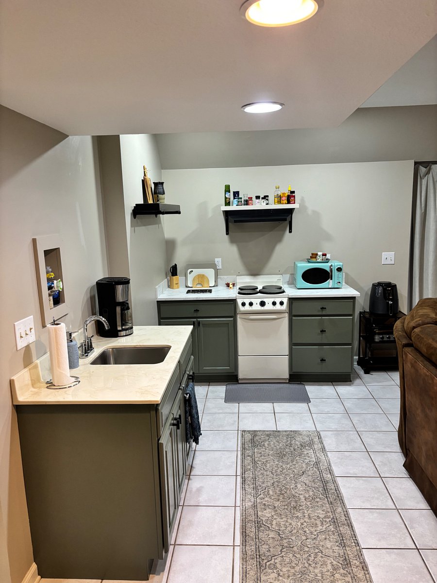 Kitchen area