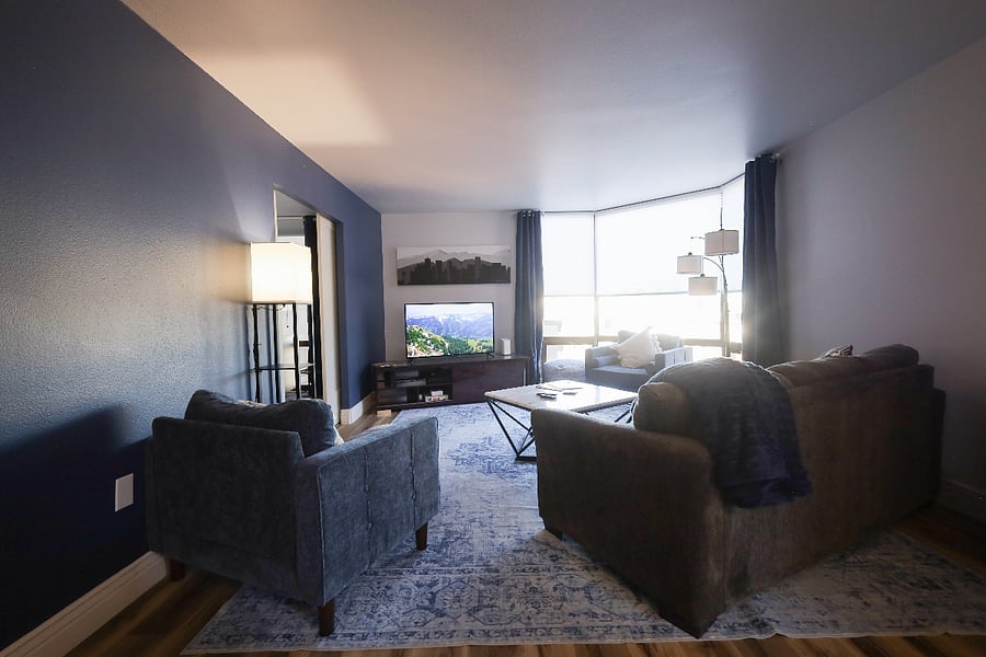 Your view from the kitchen allows you to keep an eye on your favorite show or stay connected to your guests. 