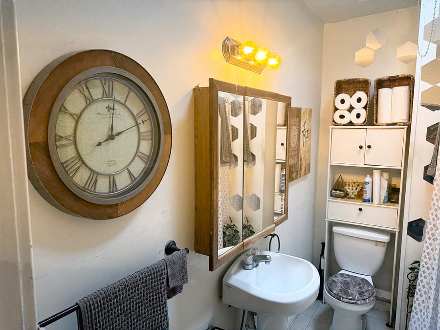 Bathroom 1