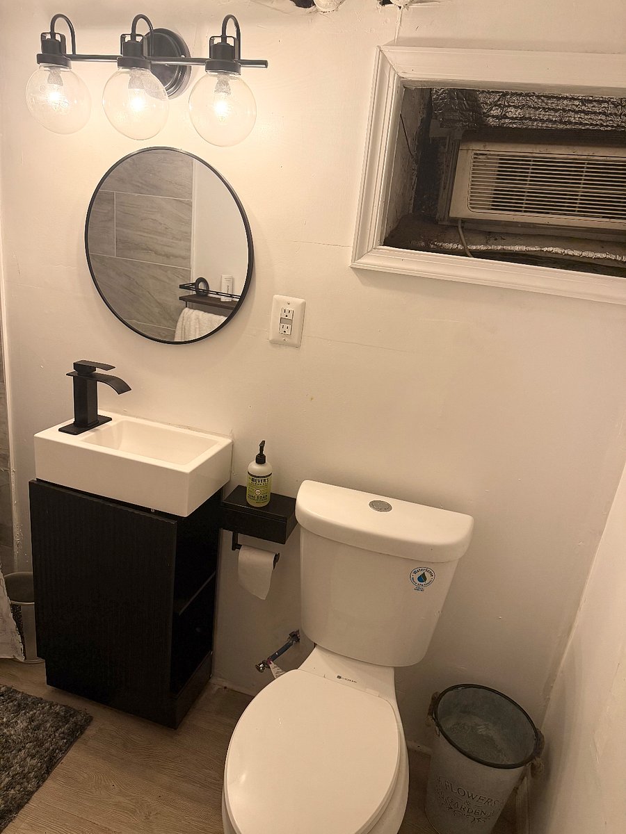 New Full Second Bathroom 