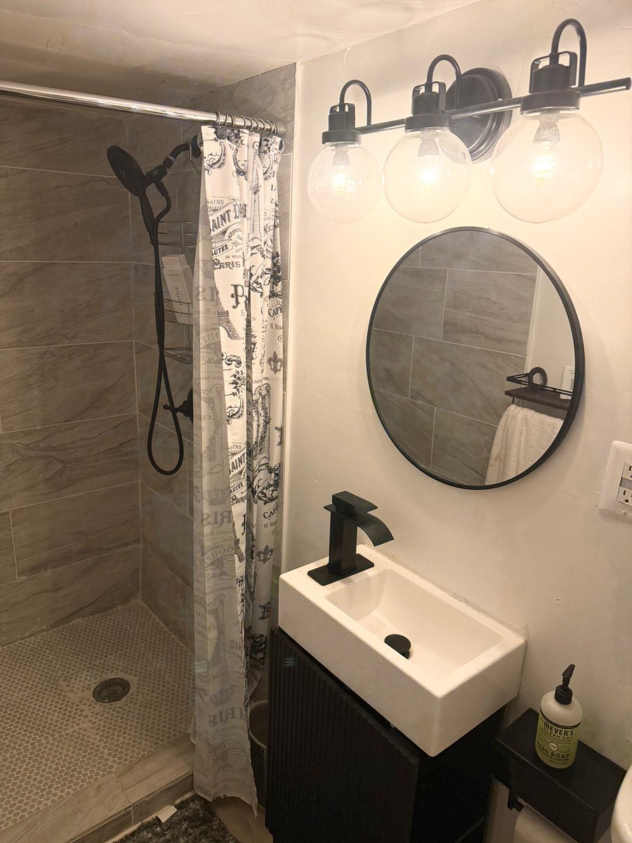 New Full Bathroom 2