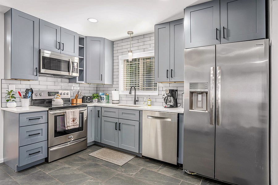 Fully equipped kitchen