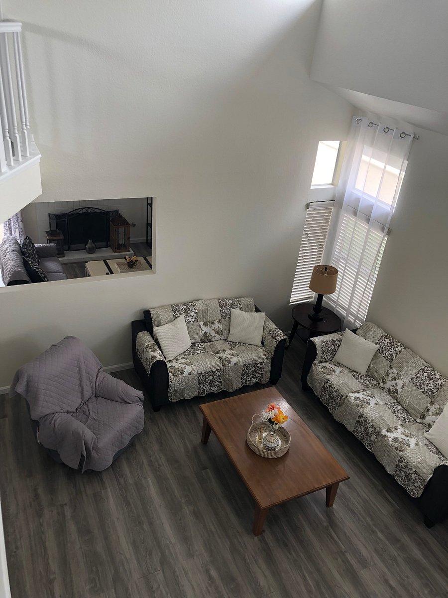 Living room area #2