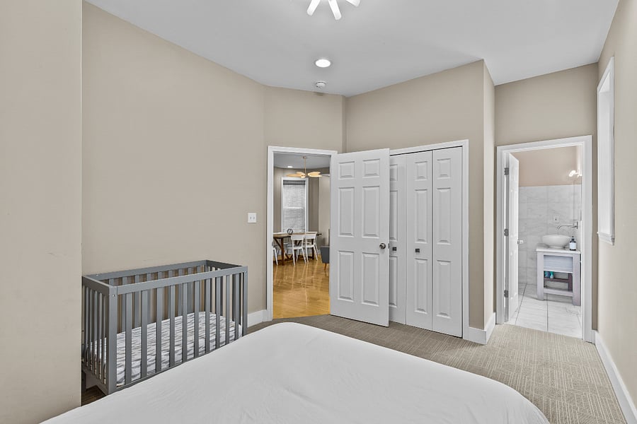 First Floor bedroom with Double Bed