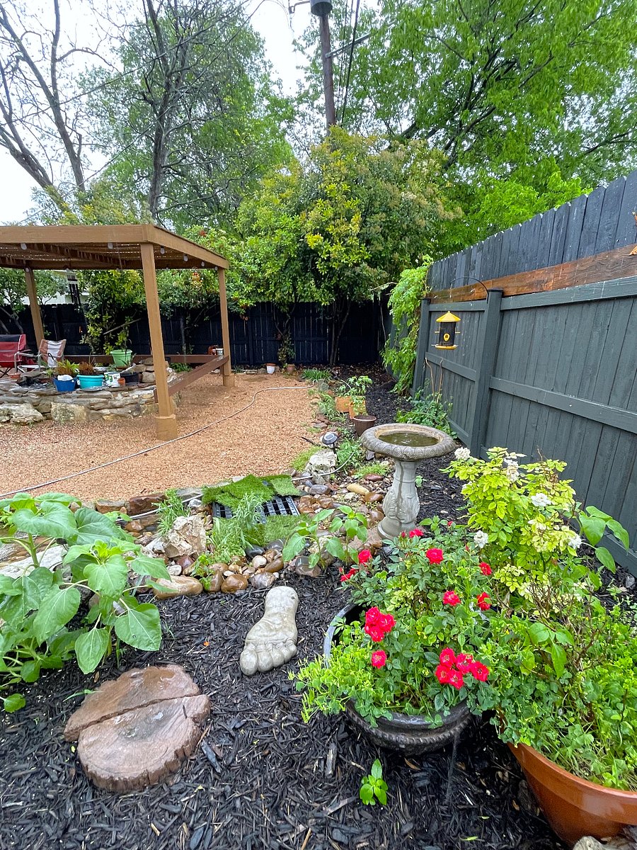 Mulched Mini Doggie Park