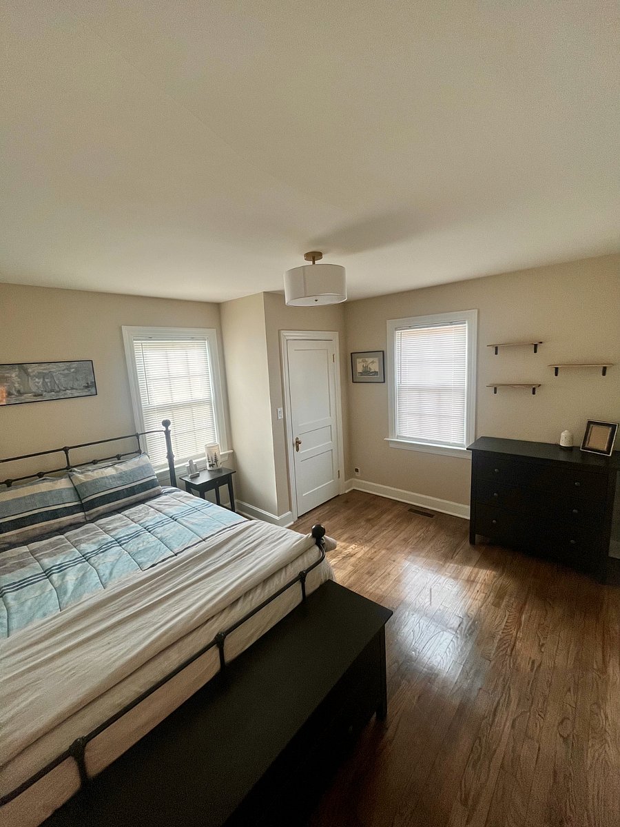 Guest Bedroom Downstairs #3