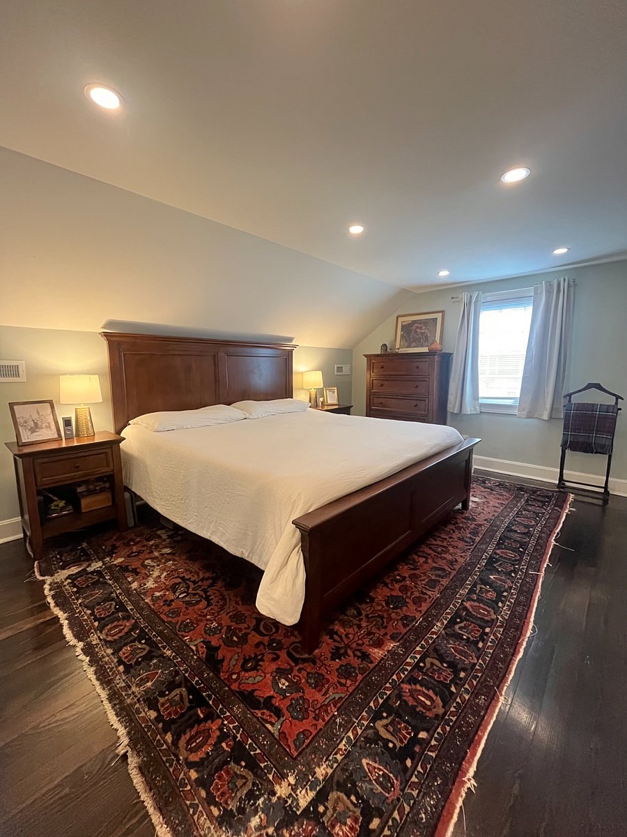 Master Bedroom Upstairs